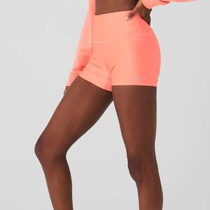 Alo 3” high waist airlift short